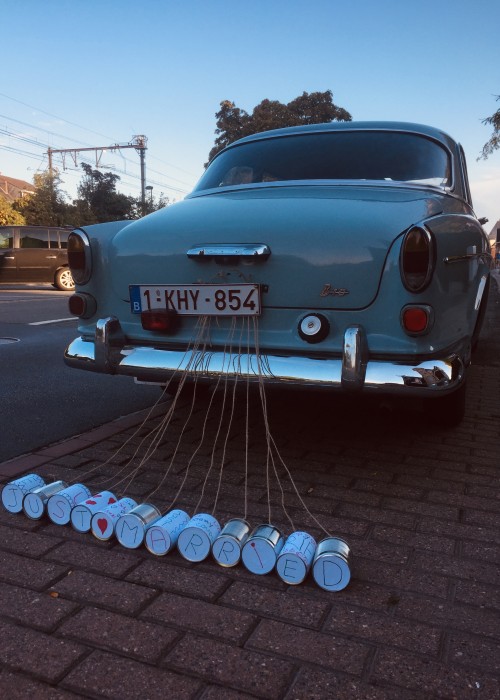 oldtimer-car-service-wedding-trouw-kerkelijke-dienst-just-married